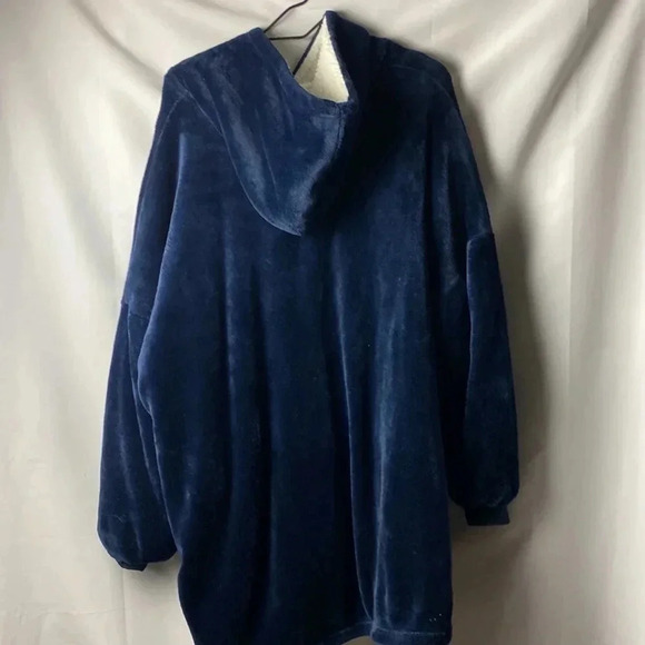 HUGGLE HOODIE NAVY PLUSH VELOUR SHERPA LINING HOODED SLIPOVER FRONT POUCH POCKET - Picture 7 of 13